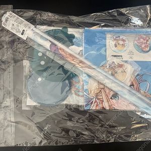 헤븐번즈레드 c104 한정 츠카사 굿즈 세트 판매합니다