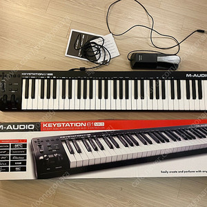 M-AUDIO Keystation 61 MK3 엠오디오 마스터 키보드 건반 키스테이션 + 페달 (서울, 직거래)