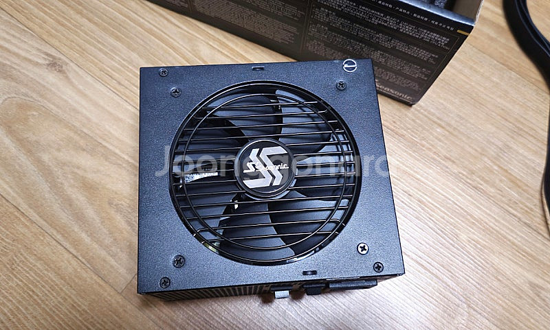 시소닉 포커스 골드 1000W, GX-1000 / 9만...--3