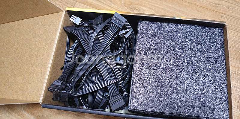 시소닉 포커스 골드 1000W, GX-1000 / 9만...--8