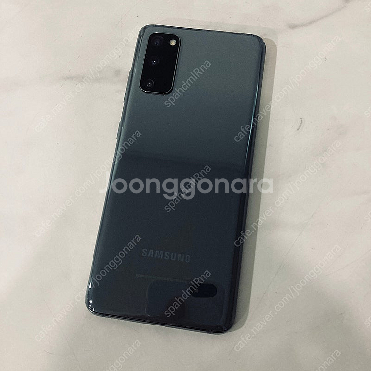 갤럭시 S20 그레이 128기가 매우깔끔한기기 14만원 판매합니다!--1