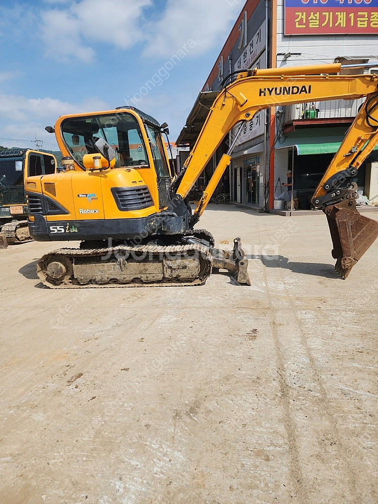 중고굴삭기 현대 R55 2013년식 회전라인 장착, 경...--1