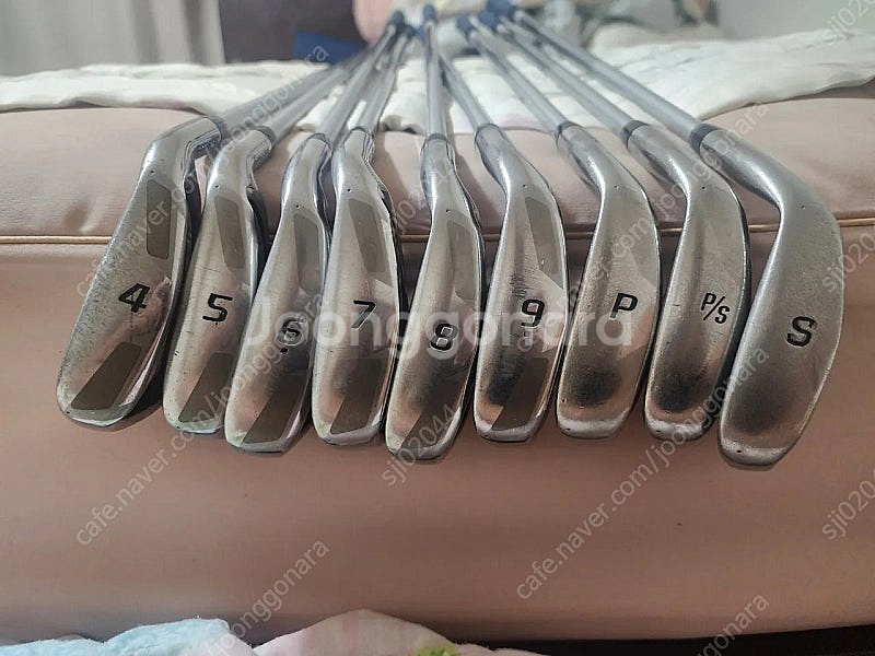 투어스테이지 VIQ 아이언 그라파이트 R 4번부터 S까...--0