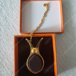 에르메스 글러브홀더 옐로골드 거의새상품