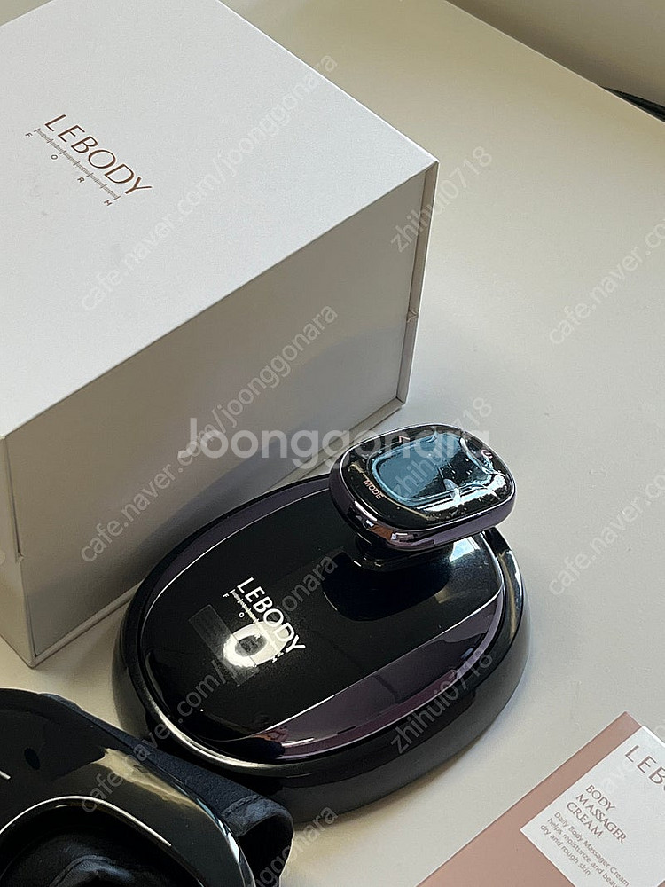 LEBODYFORM 르바디폼 블랙 바디 마사지기--6