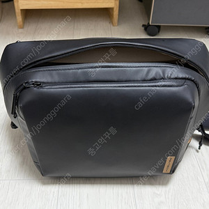 피지테크 원고 솔로 V2 6L 카메라가방