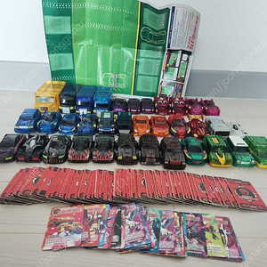 터닝메카드 35종, 운반차, 카드 80장 일괄 판매합니다.