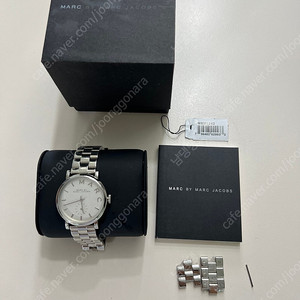 정품 마크제이콥스 메탈시계(30mm)
