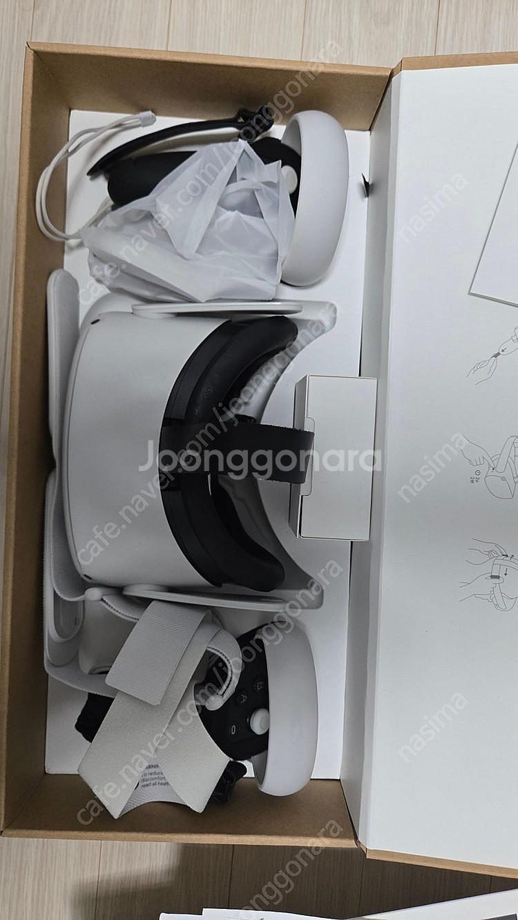 메타 오큘러스 퀘스트2 64G--0