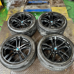 20인치 BMW X5 X6 M50d 468M 유광블랙 정품 중고휠타이어 1대분