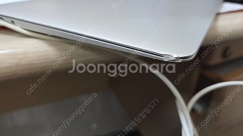 MACBook AIR A1370 + 새 밧데리--3