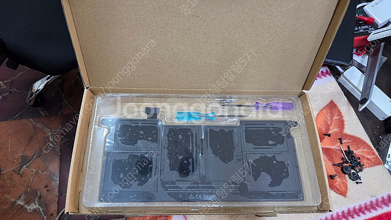 MACBook AIR A1370 + 새 밧데리--6