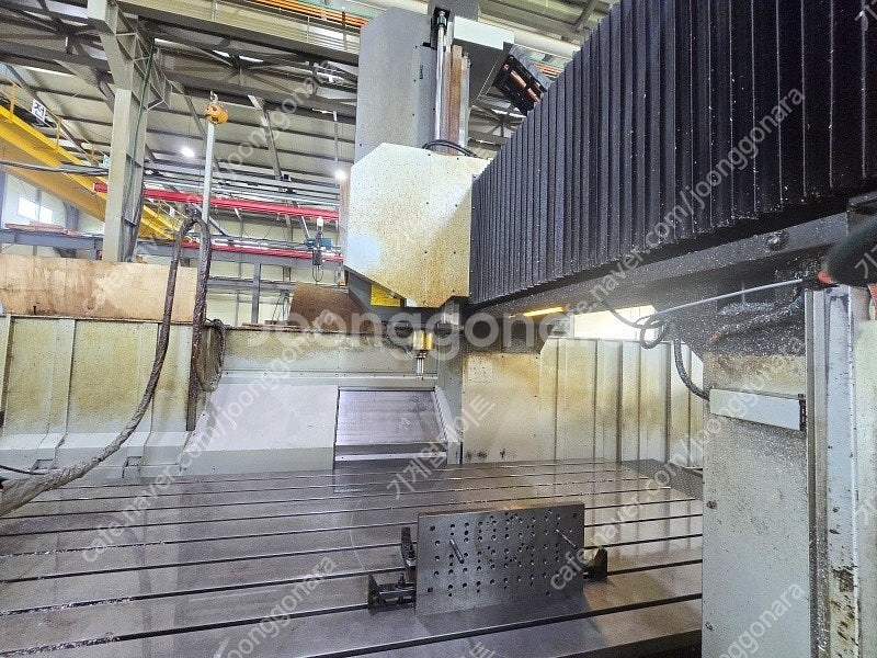 대만제 20호 문형머시닝센터 FS-4220(2000X4...--3