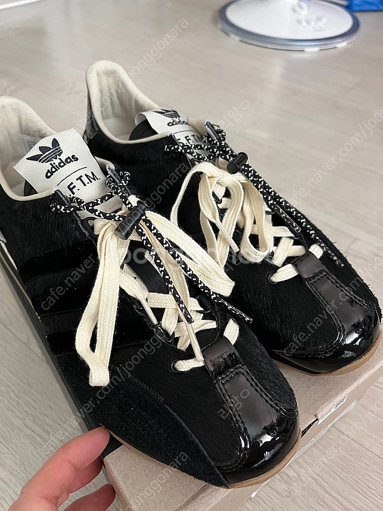 Adidas x Song for the Mute Cou...--7