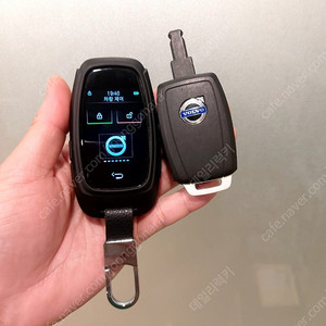 볼보 XC40, XC60, XC90, S60, S90, V60 모든연식 자동차키를 최신형 LCD 디스플레이키로 업그레이드 전환 제작 근접도어, 차량제어 기능 옵션 활성화 추가 작업