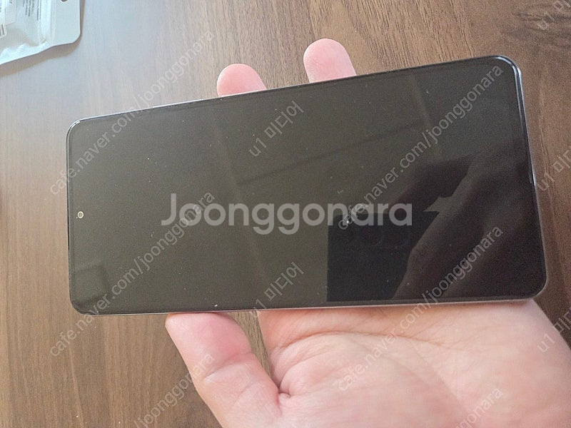 포코폰 F3 ( 256gb롬 + 8gb 램)--2