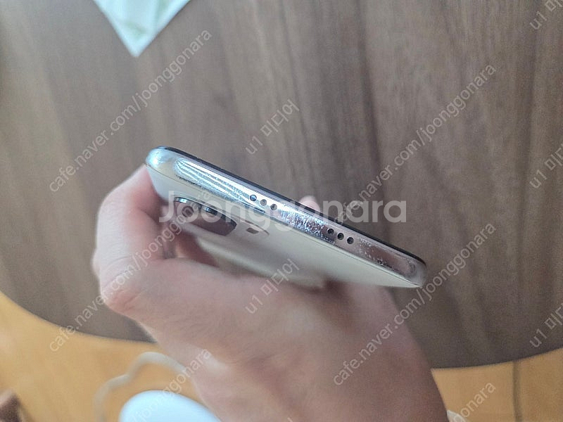 포코폰 F3 ( 256gb롬 + 8gb 램)--6
