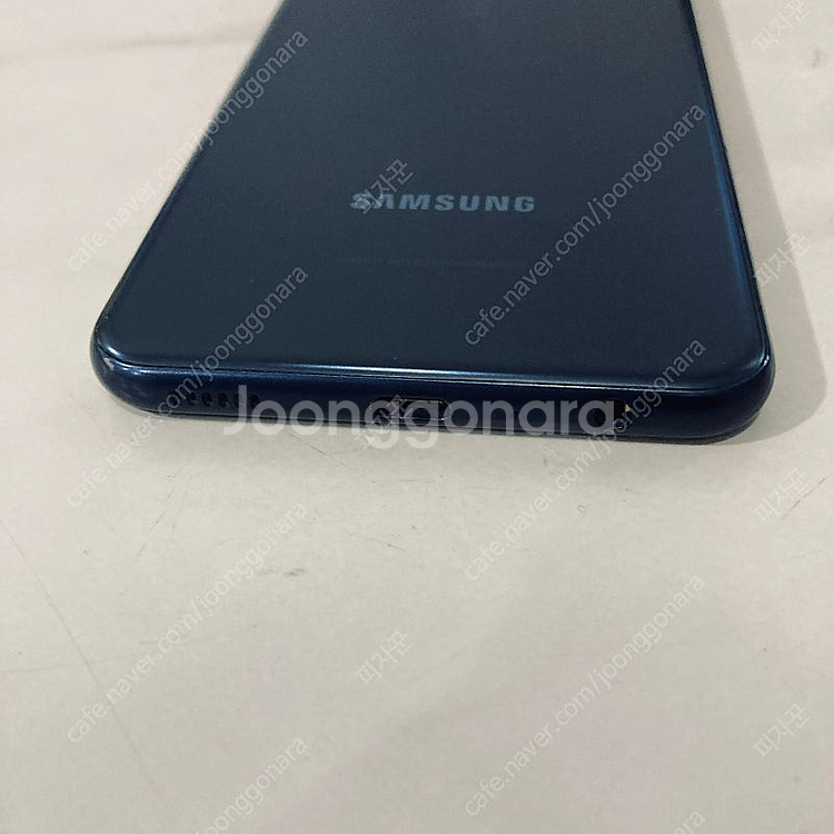 갤럭시 점프2 블루 128기가 액정S급 매우깨끗한기기 8만원 판매합니다!--2