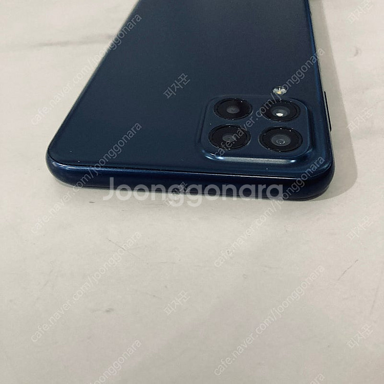 갤럭시 점프2 블루 128기가 액정S급 매우깨끗한기기 8만원 판매합니다!--3