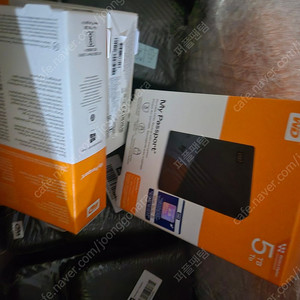 WD 외장하드 New My Passport 5TB 미개봉 택포 14만 판매합니다