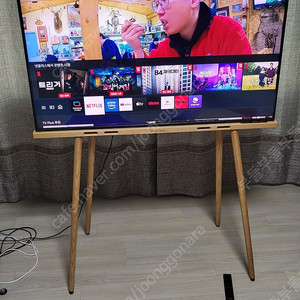 삼성 삼탠바이미 M7 43인치 4K 스마트 모니터 + 마운트피크 원목 거치대
