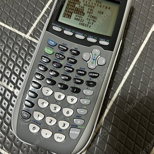 계산기 TI-84 플러스 실버 에디션
