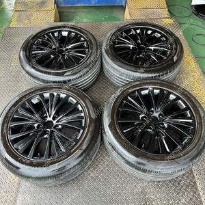19인치 BMW X5 F15 유광블랙 순정휠타이어 1대분