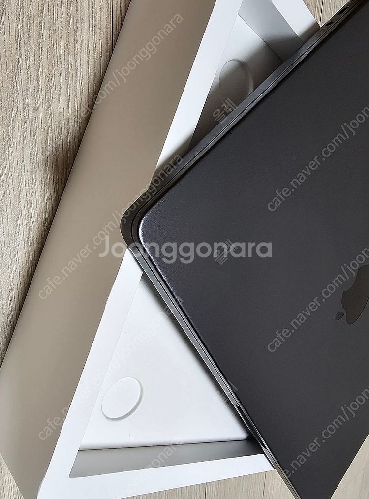맥북 프로 M3 pro 18gb 14인치 99% / m...--4