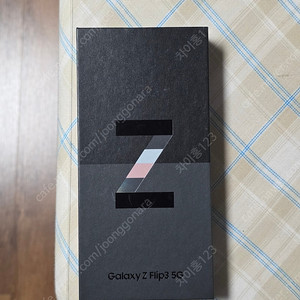 갤럭시 Z 플립3 5G 핑크색 팝니다