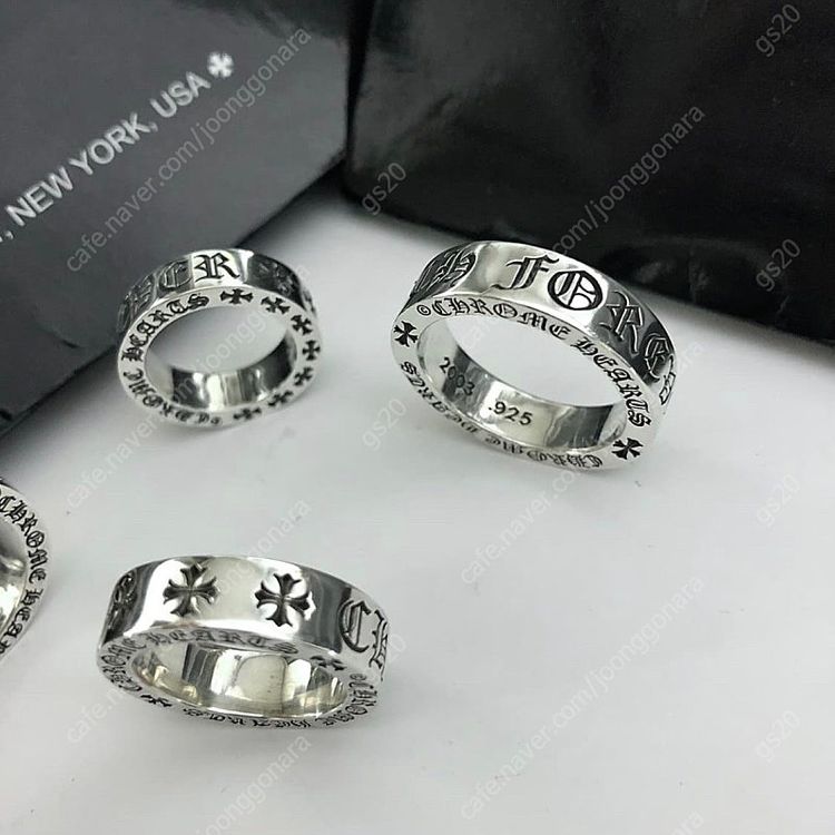 정품 크롬하츠 포에버링 퍽유링 새상품급--5