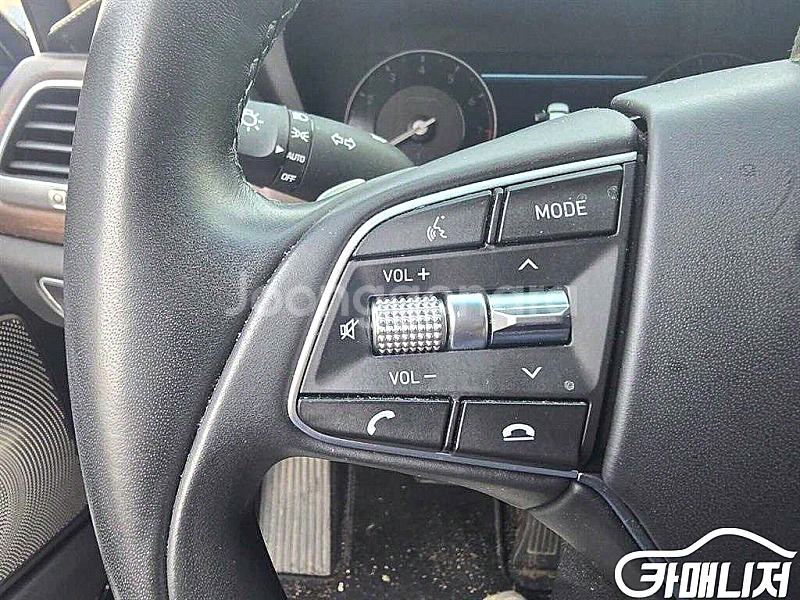 제네시스 G90 3.3 T AWD 중고 G90 3.3 ...--1