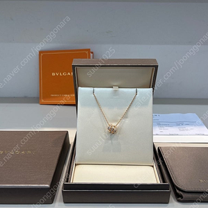 정품 불가리 세르펜티 풀파베 목걸이 로즈골드