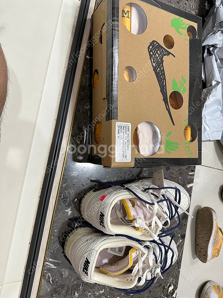 [275] 오프화이트 덩크 lot 18--0