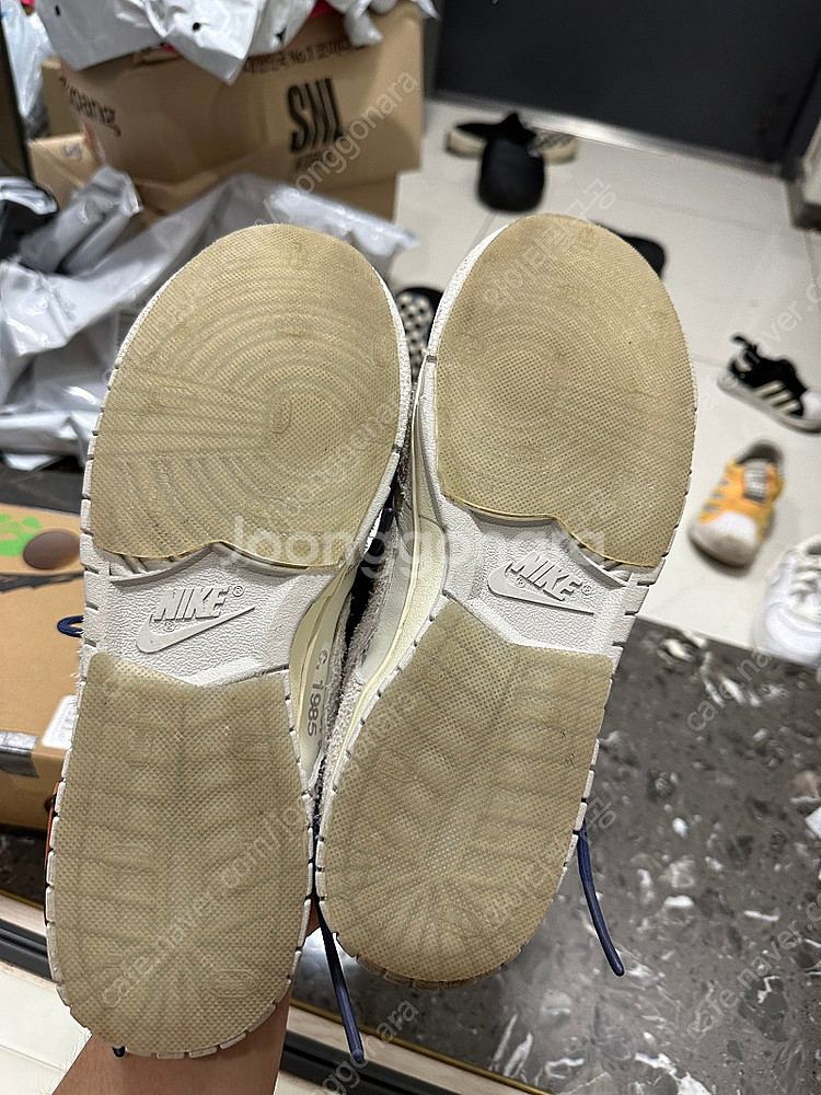 [275] 오프화이트 덩크 lot 18--5