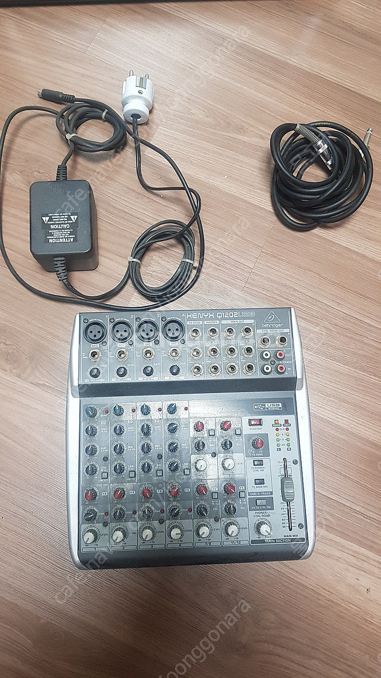 베링거 믹서 Q1202 USB 아답터포함 캐논케이블포함...--1