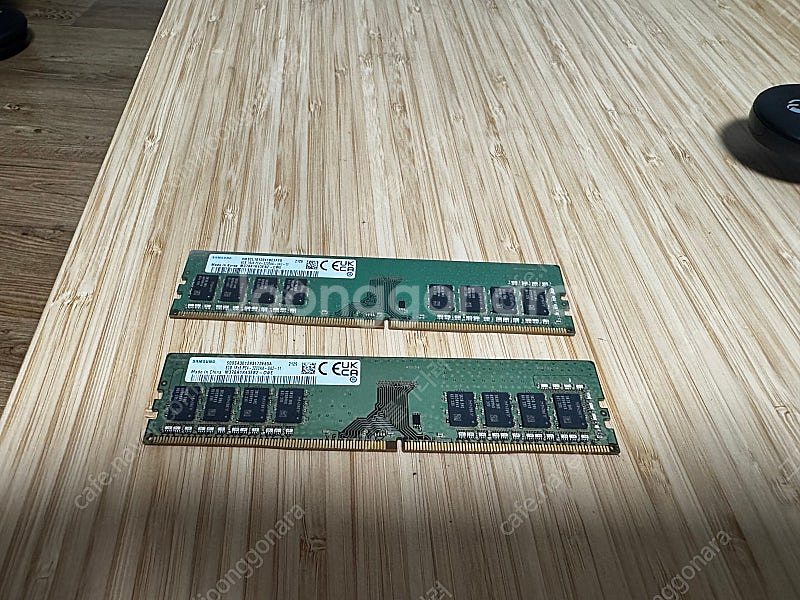 삼성 DDR4 8GB 램 2개 팝니다--0