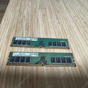 삼성 DDR4 8GB 램 2개 팝니다