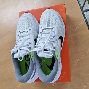 나이키운동화 신발 런닝화 사이즈 275