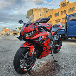 혼다 CBR1000RR 17년 깔끔차량