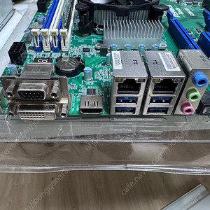 인텔 E3-1220v5 + 애즈락랙 C236WS + 삼성 8GB ECC UDIMM