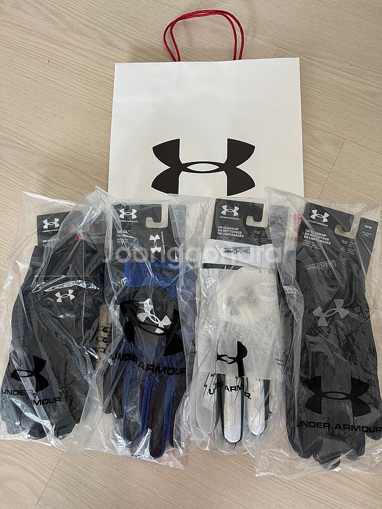 언더아머 야구장갑 배팅글러브--0