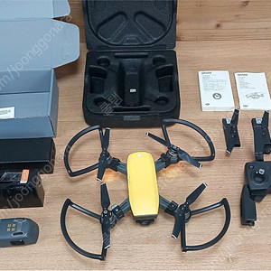Dji Spark MM1A 드론 셋트 (급속충전기 포함) 팝니다. [경남/창원/부산]