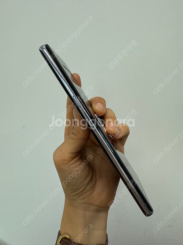 N950 갤럭시 노트8 블랙 64기가 8만 판매합니다.--6