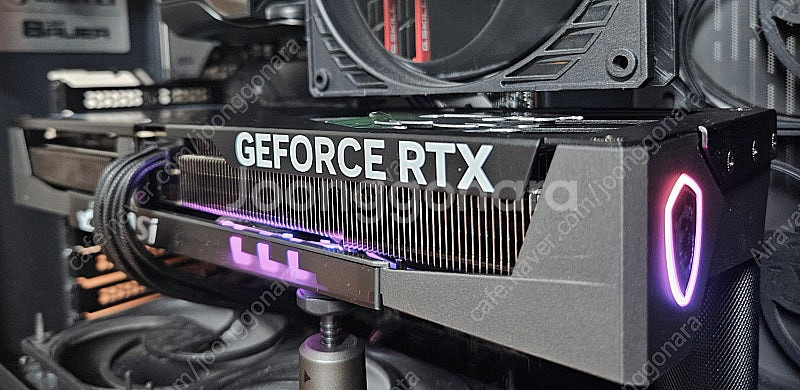 MSI 지포스 RTX 5070 게이밍 트리오 OC D7...--1