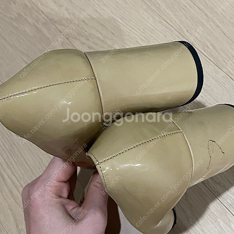 보테가베네타 정품 위빙 디테일 에나멜 힐 페이턴트 구두--5