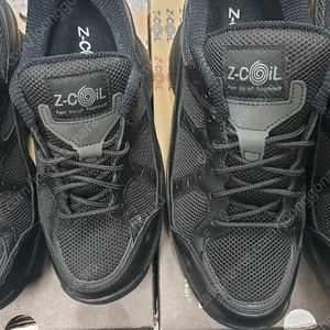 지코일 검정색 운동화 여성용, 남성용 판매합니다