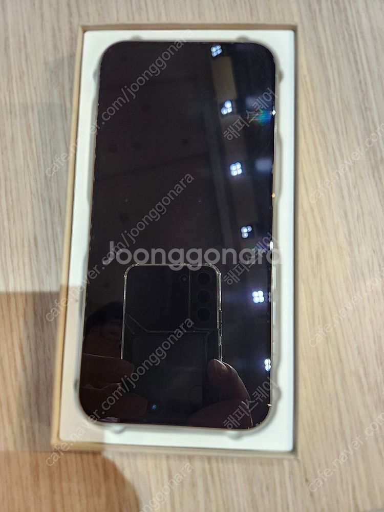 아이폰 15 프로맥스 512GB 팝니다.--1