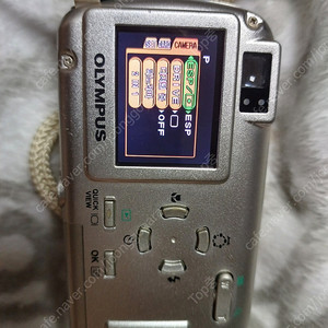 옛날 디지털 카메라 본체와 밧데리 올림푸스 MJU-300