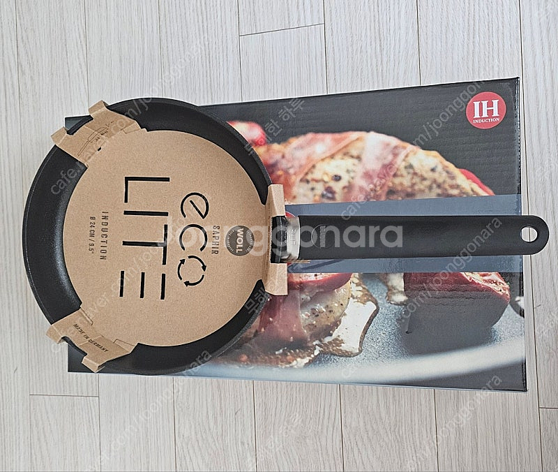 WOLL팬(24) 택포--0