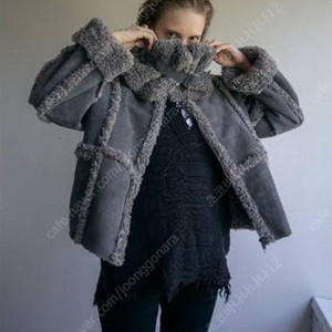 퍼버즈 서클 무스탕 코트